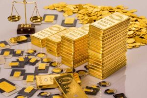 Buying gold as investment insurance